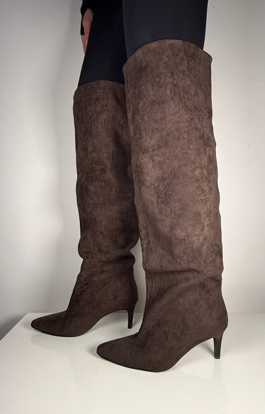 Stivali alti  in camoscio