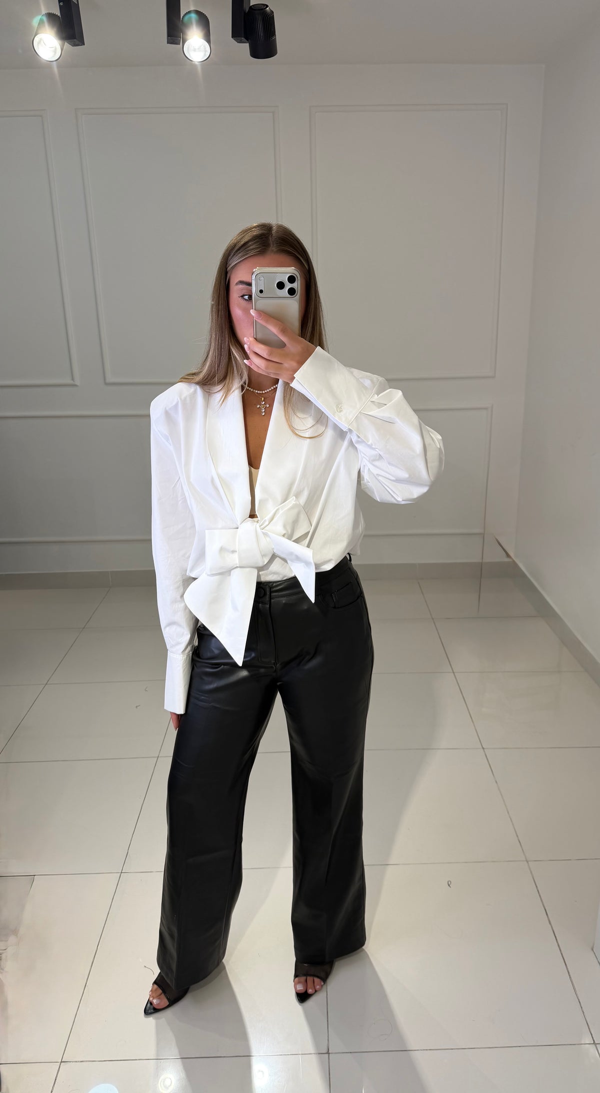 Camicia fiocco